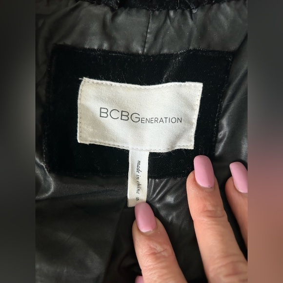 BCBGENERATION Down/feather Winter Coat Black Velvet Puffer & Silver Size… - Picture 4 of 9
